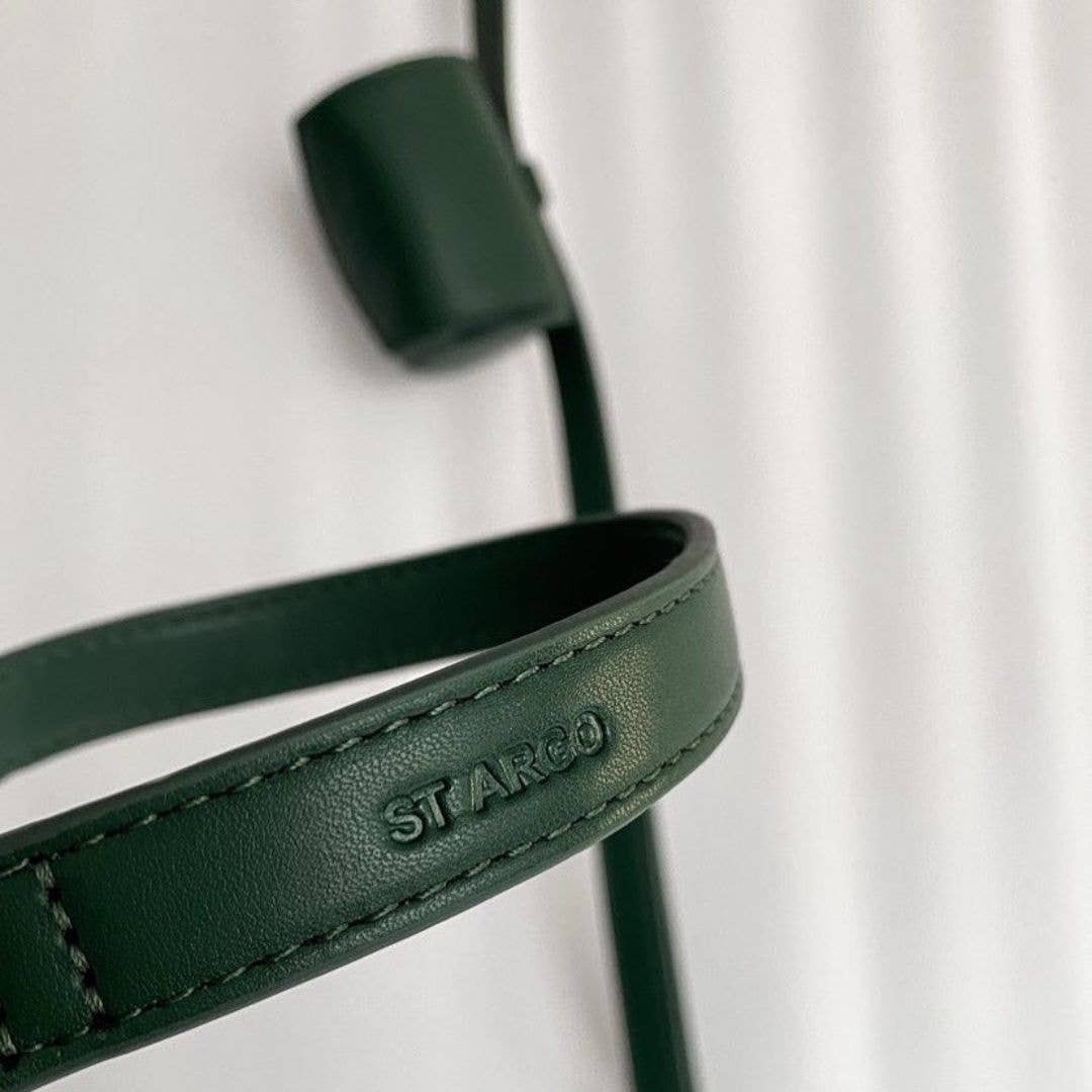 Laisse verte en cuir végétal