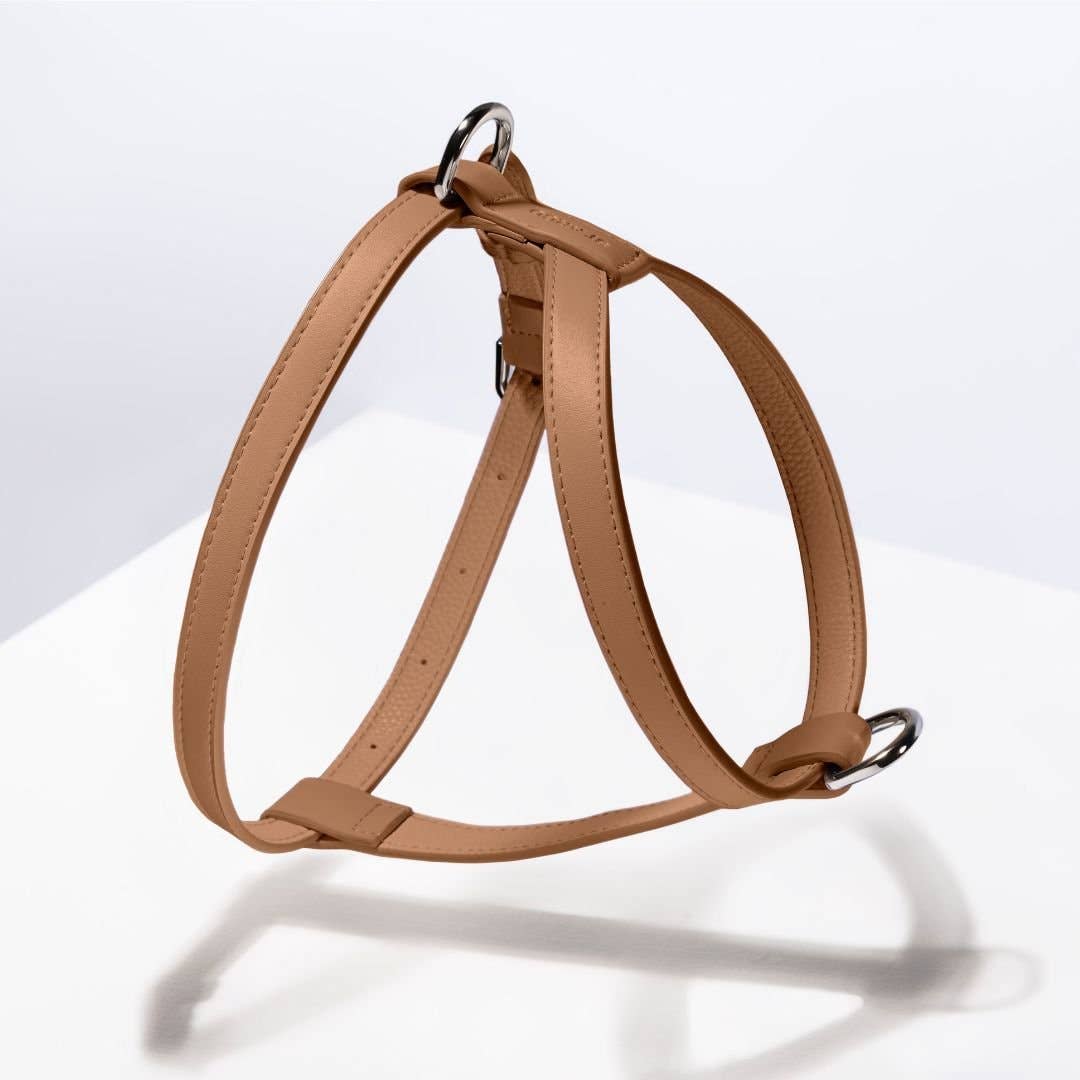 Harnais marron en cuir végétal
