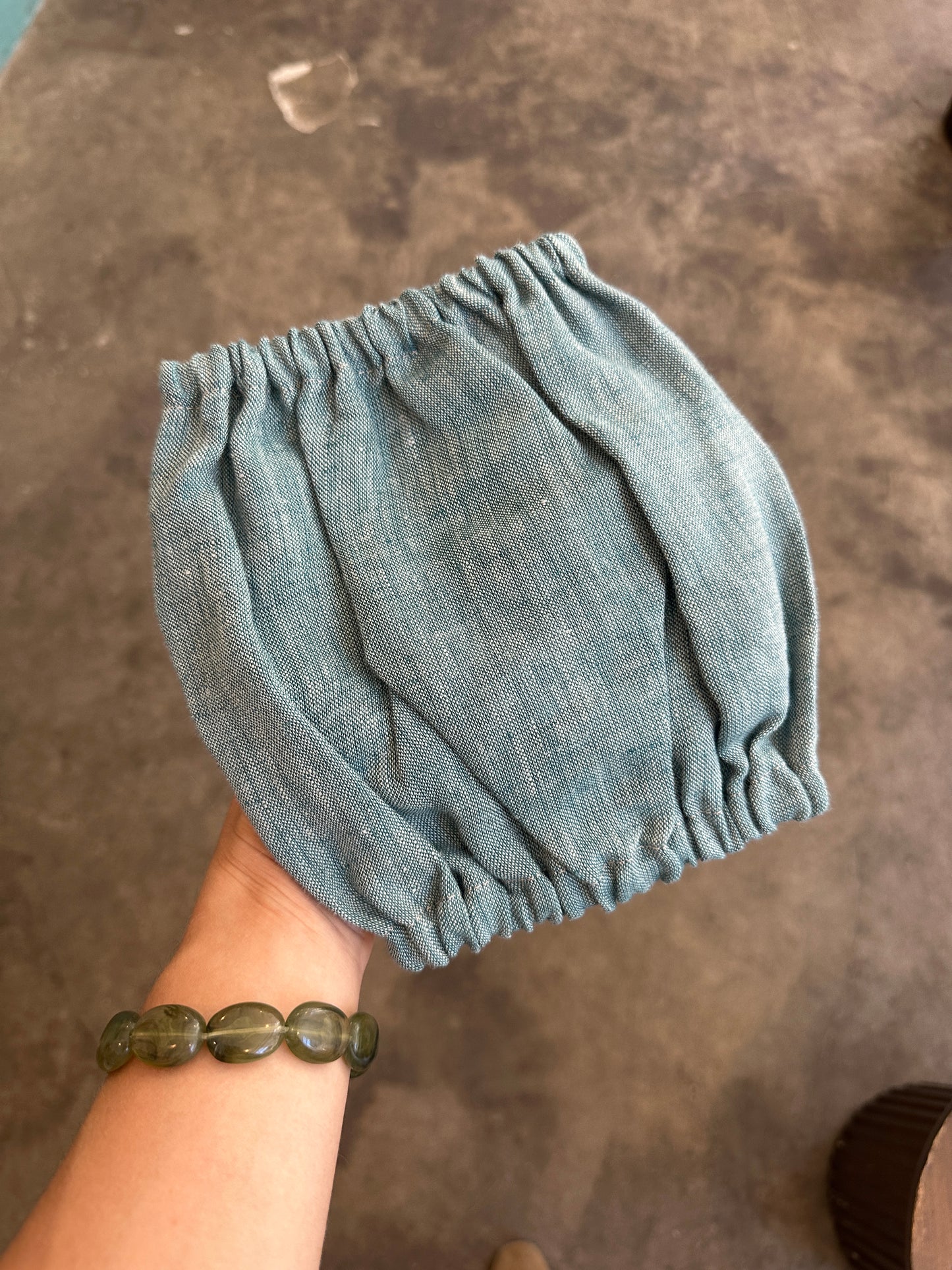 Snood vert d'eau en lin