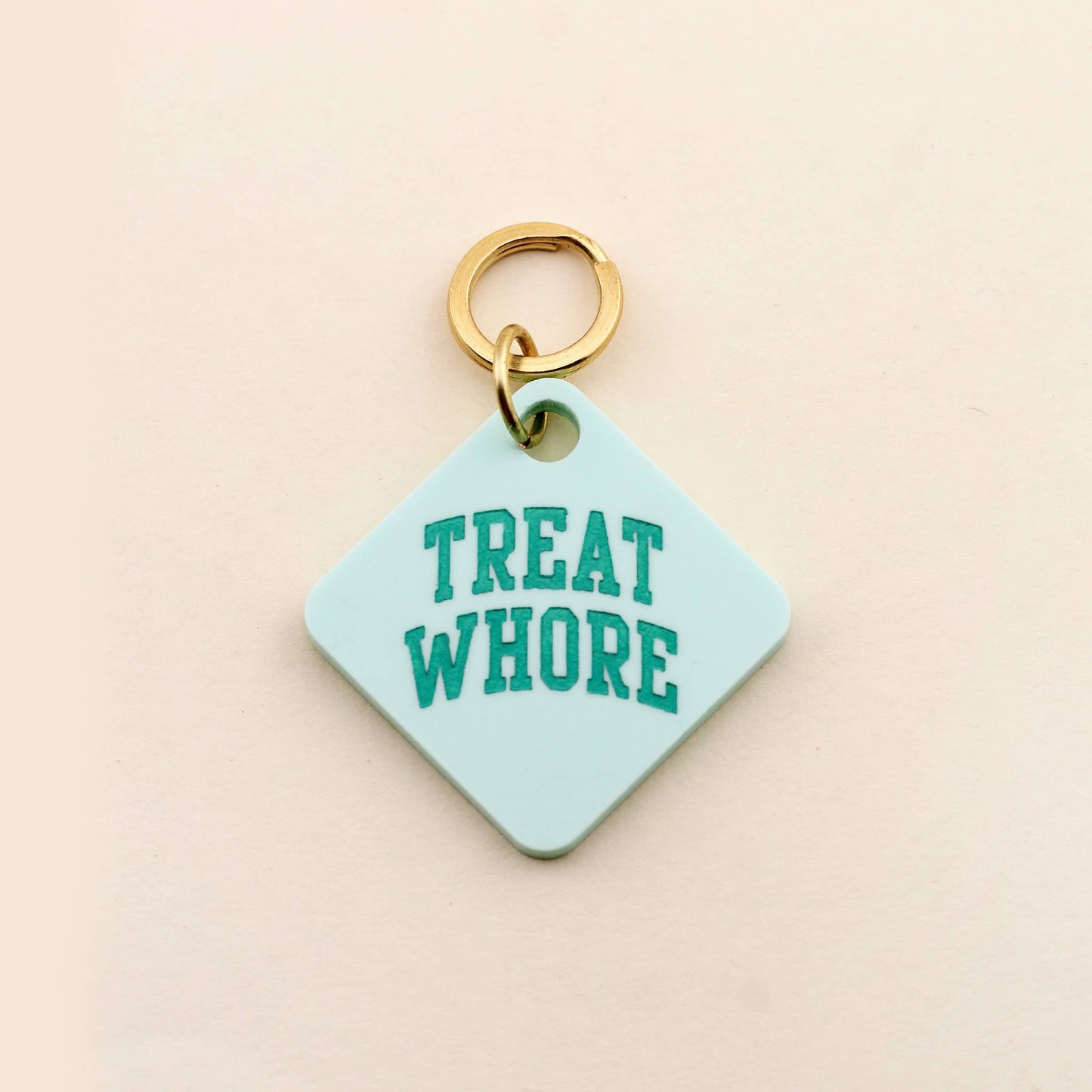 Médaille Treat Whore - Frankie et Suzie