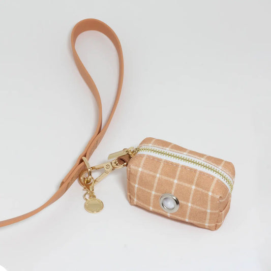 Distributeur de sacs à déjections orange